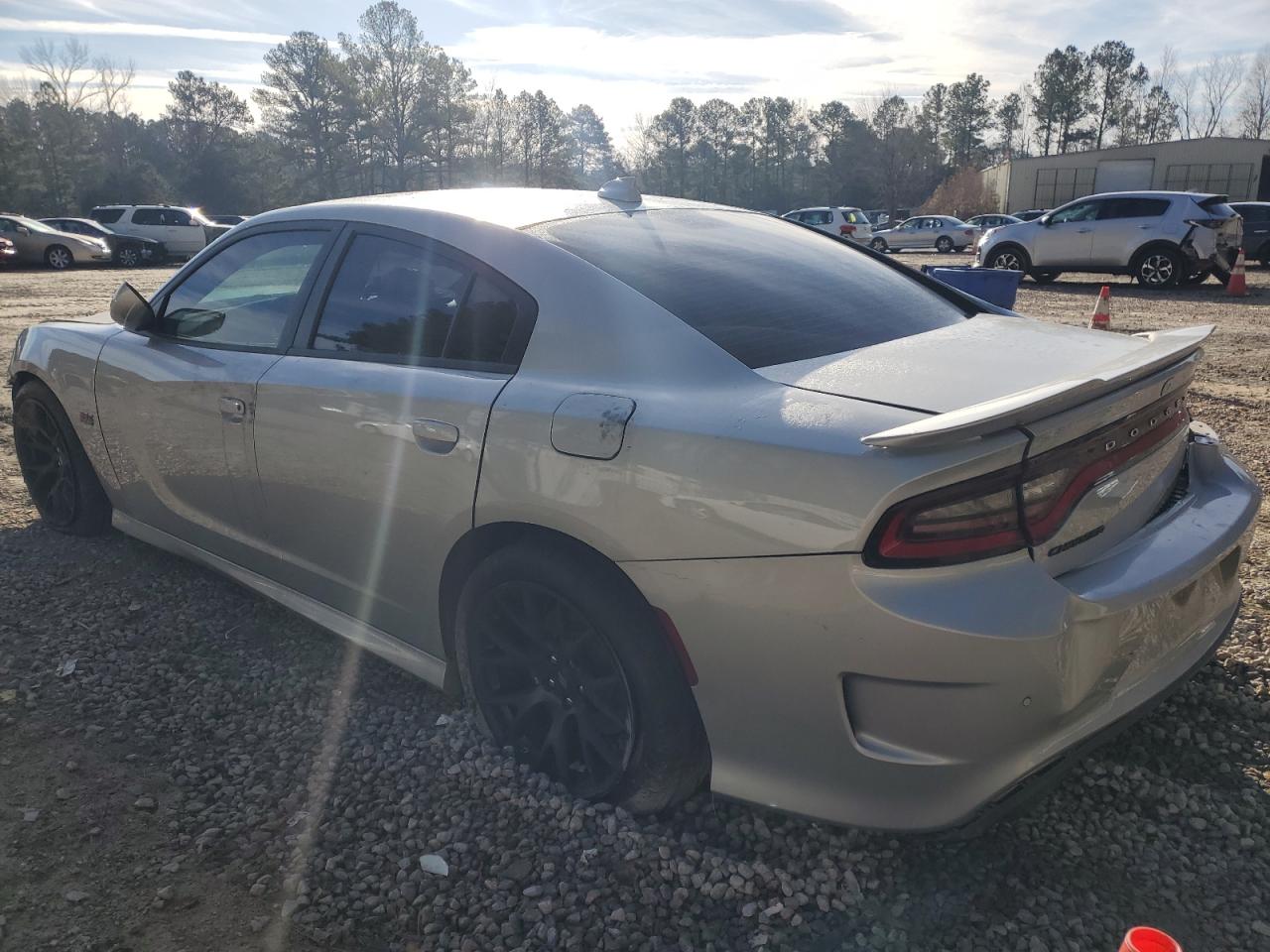 Изображение 2 2019 DODGE CHARGER SCAT PACK 2019 с VIN 2C3CDXGJ6KH599725