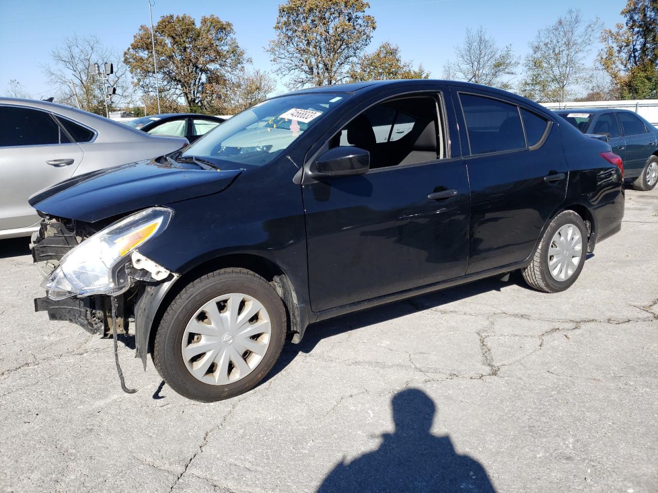 Obraz 1 z 2018 NISSAN VERSA S 2018 z VIN 3N1CN7AP9JL809250