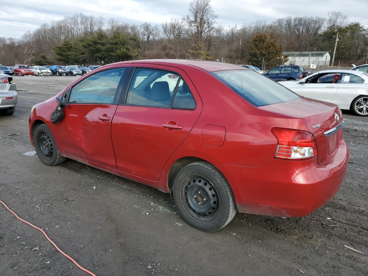 Изображение 2 2010 TOYOTA YARIS  2010 с VIN JTDBT4K39A1369515