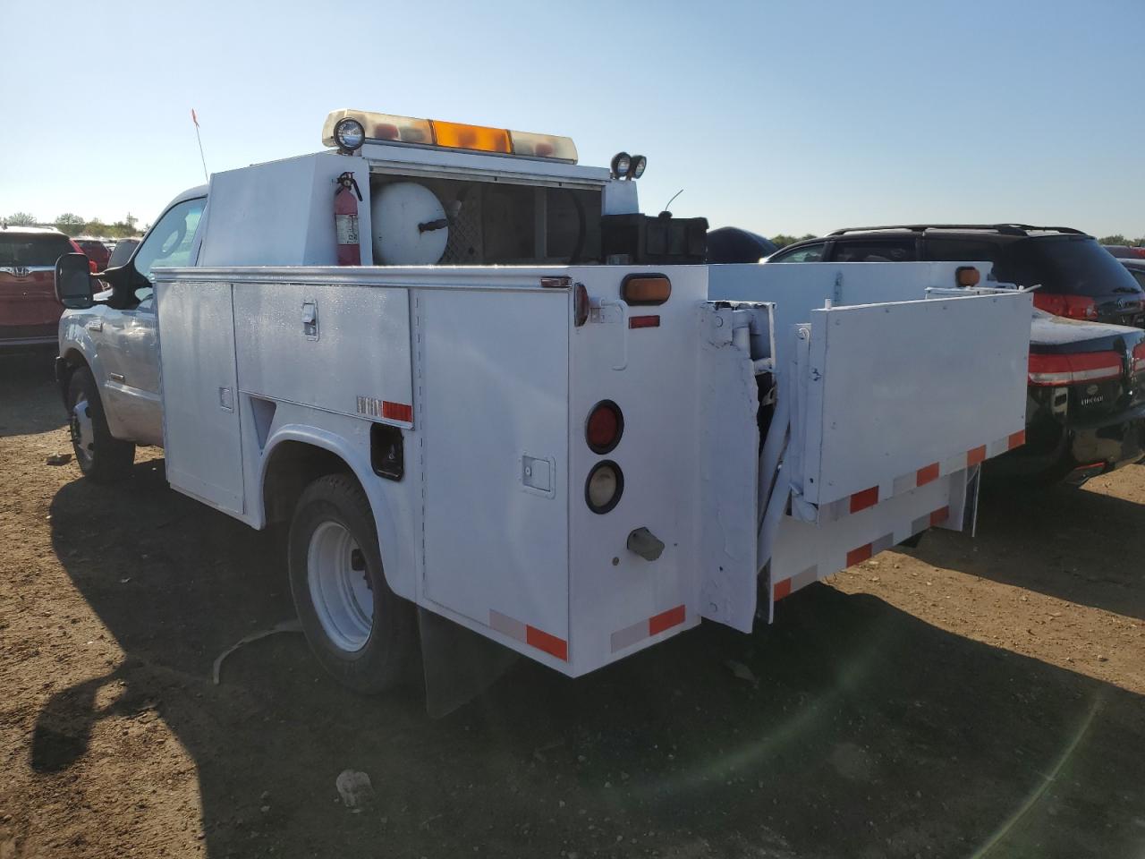 Image 2 of 2007 FORD F350 SUPER DUTY 2007 with VIN 1FDWF36P47EB43136