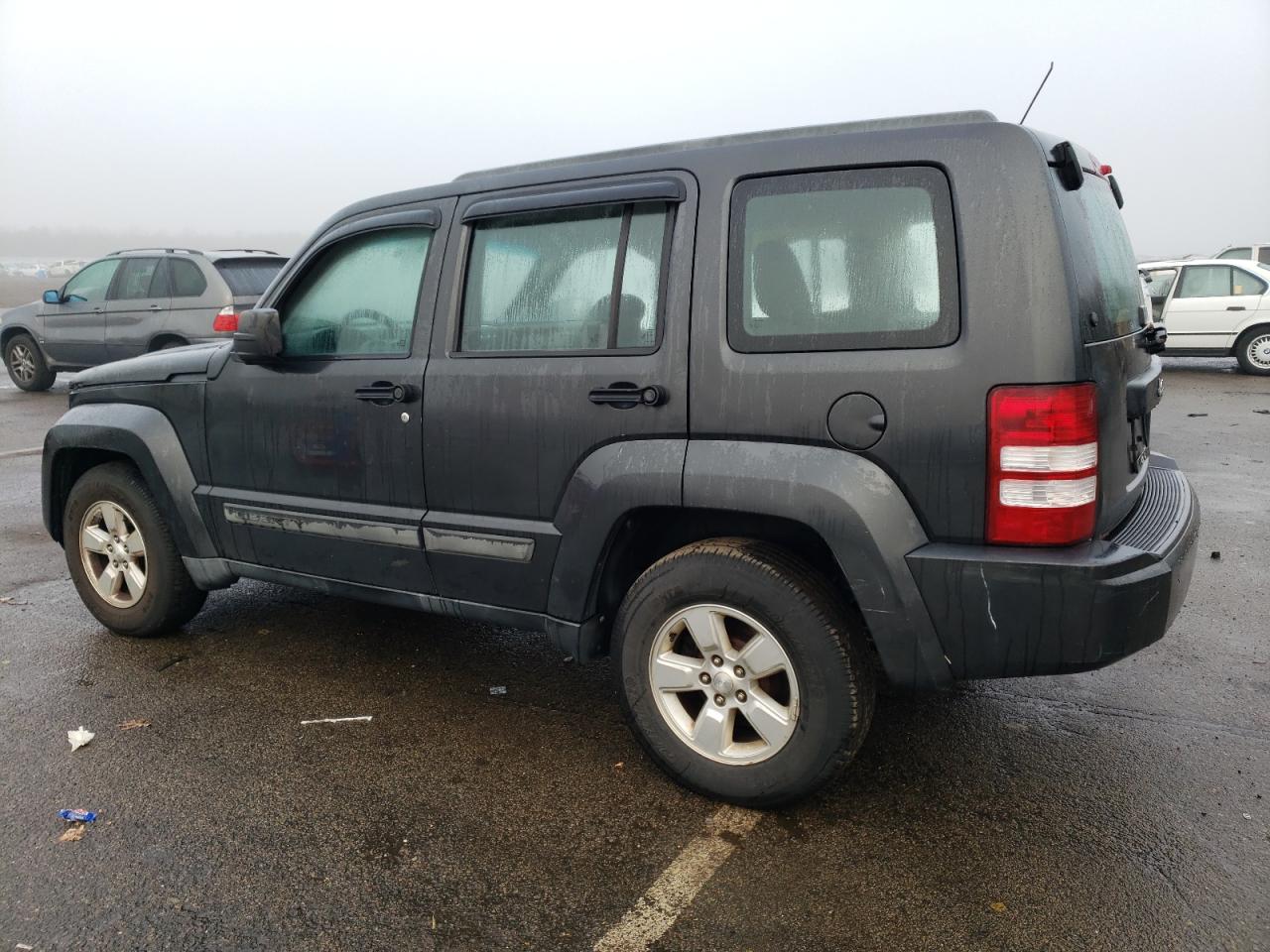 Image 2 of 2011 JEEP LIBERTY SPORT 2011 with VIN 1J4PP2GK4BW580263