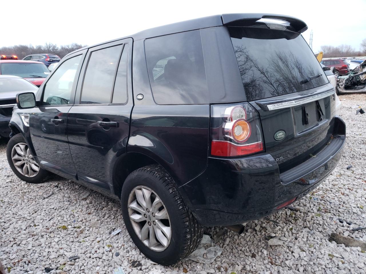 Image 2 of 2013 LAND ROVER LR2 HSE 2013 with VIN SALFR2BG8DH345251