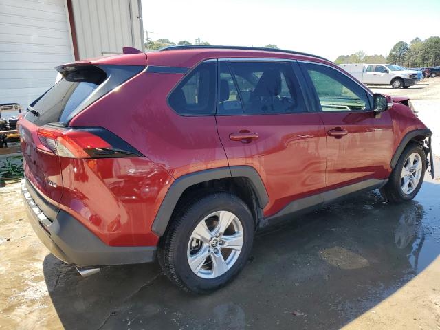 Image 3 of 2021 TOYOTA RAV4 XLE 2021 with VIN JTMW1RFV5MD071966
