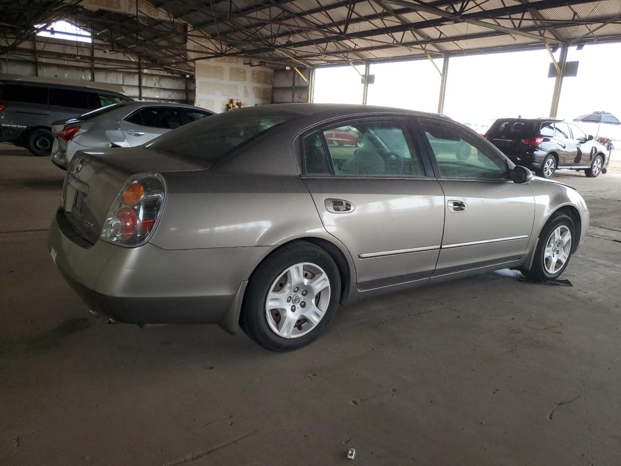 Изображение 3 2004 NISSAN ALTIMA BASE 2004 с VIN 1N4AL11D74C155271