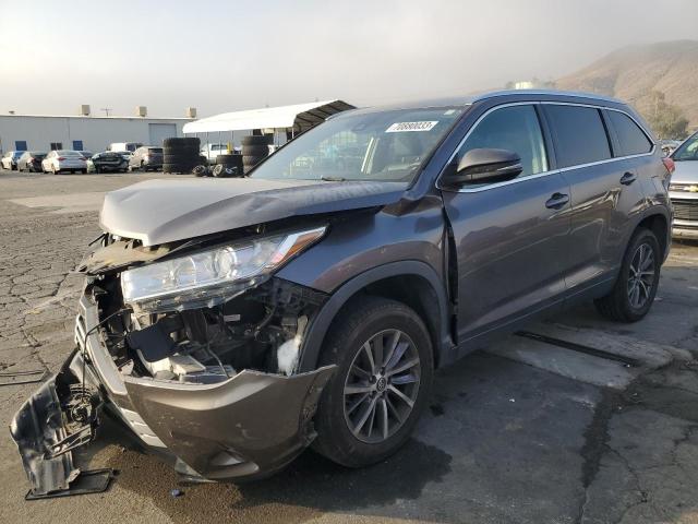 Изображение 1 2019 TOYOTA HIGHLANDER SE 2019 с VIN 5TDKZRFH4KS558921