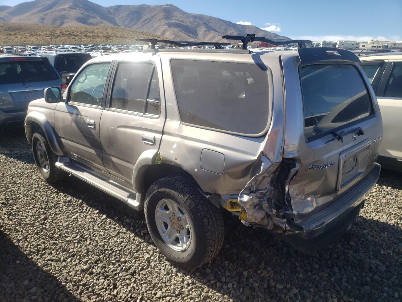 Image 2 of 2002 TOYOTA 4RUNNER SR5 2002 with VIN JT3HN86R820375022