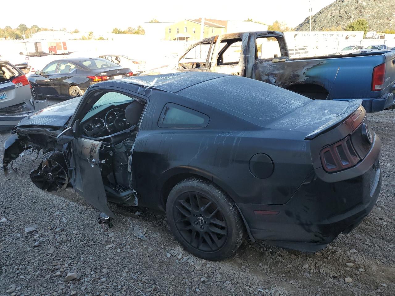 Image 2 of 2014 FORD MUSTANG  2014 with VIN 1ZVBP8AM5E5247123