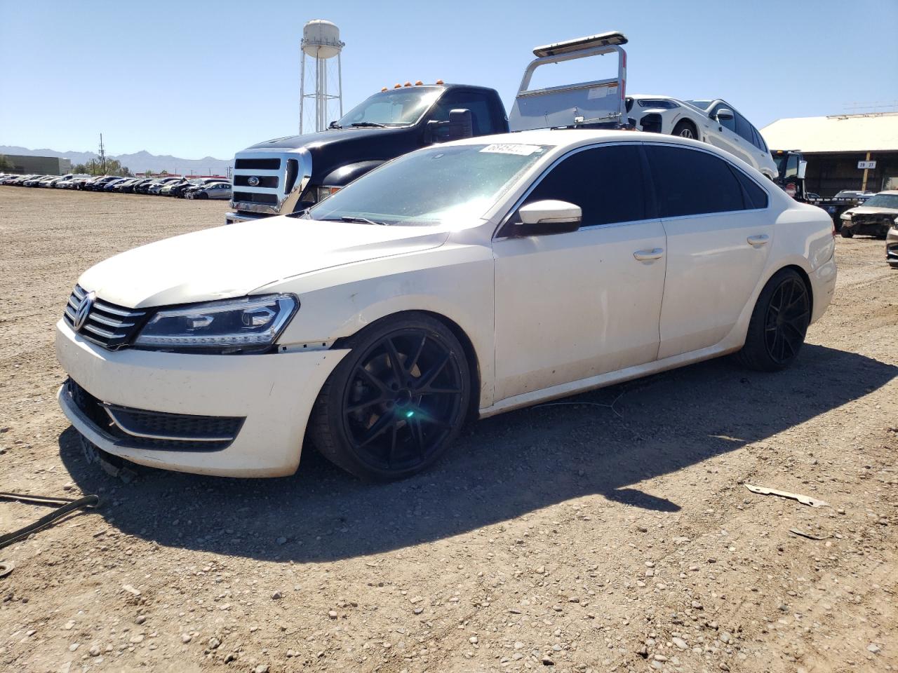 Изображение 2013 VOLKSWAGEN PASSAT SE 2013