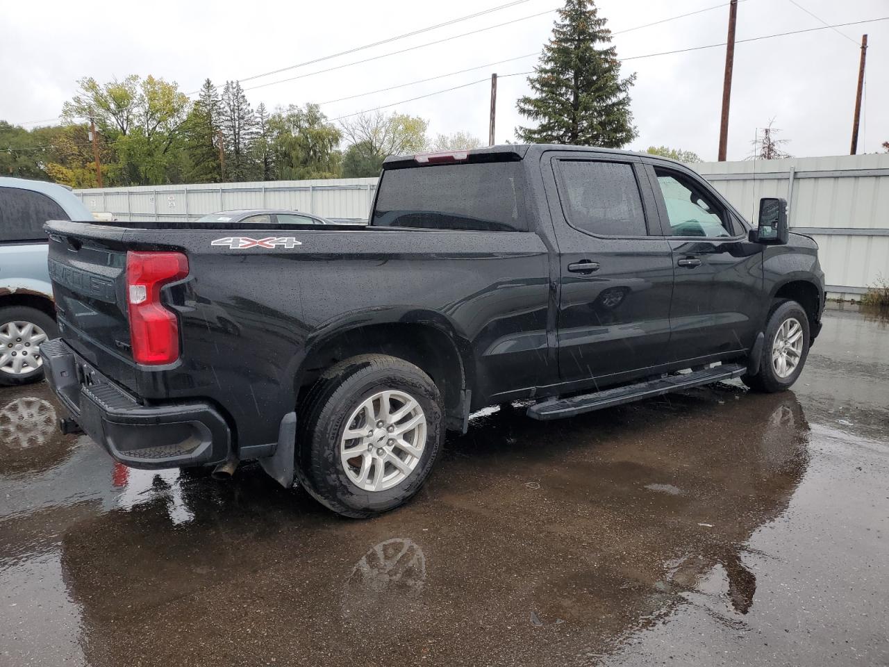 Image 3 of 2021 CHEVROLET SILVERADO K1500 RST 2021 with VIN 3GCUYEETXMG115099