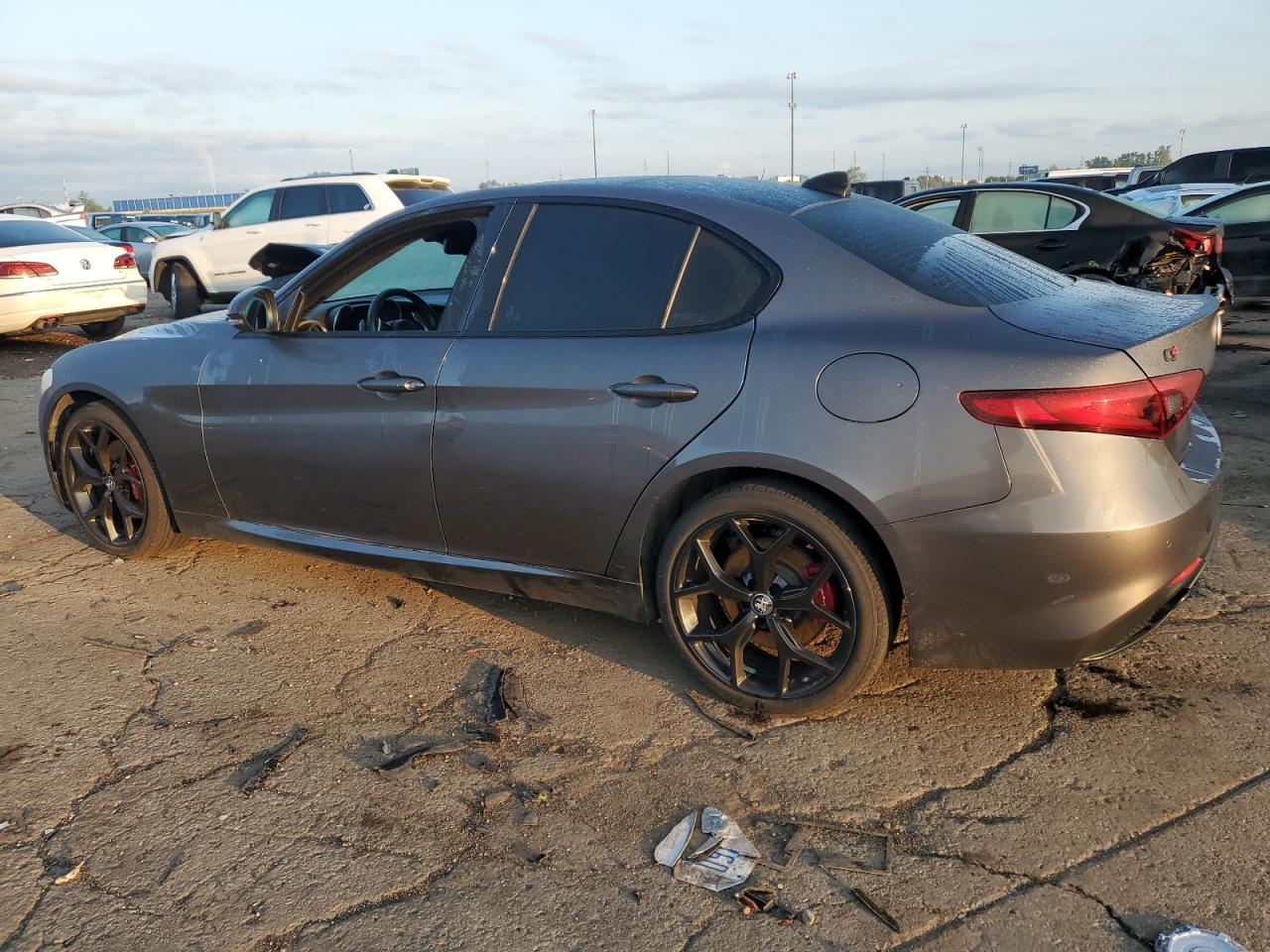Image 2 of 2020 ALFA ROMEO GIULIA  2020 with VIN ZARFANAN8L7633801