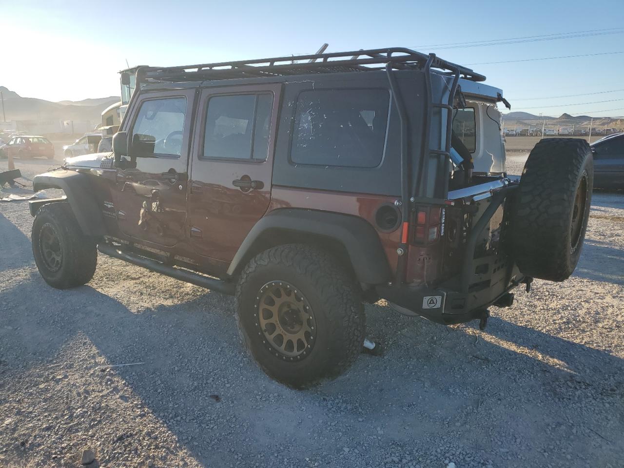 Image 2 of 2007 JEEP WRANGLER SAHARA 2007 with VIN 1J8GB59117L111904