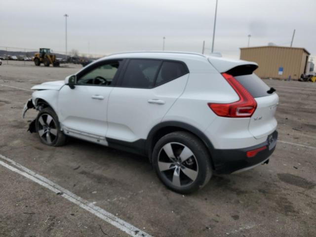 Image 2 of 2020 VOLVO XC40 T4 MOMENTUM 2020 with VIN YV4AC2HK6L2259014
