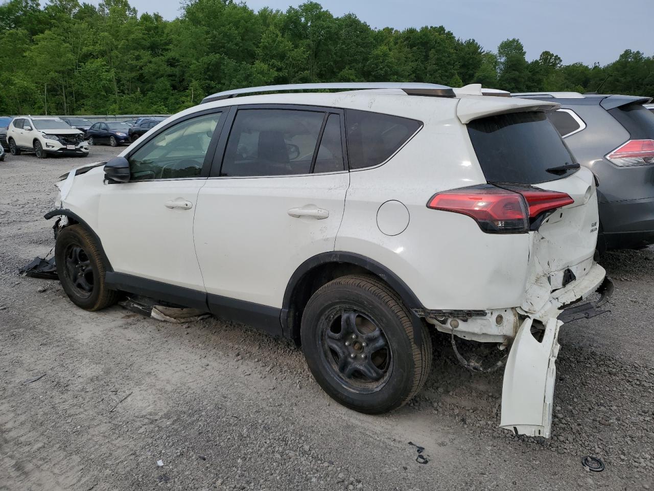 Image 2 of 2016 TOYOTA RAV4 LE 2016 with VIN JTMBFREV9GJ087210