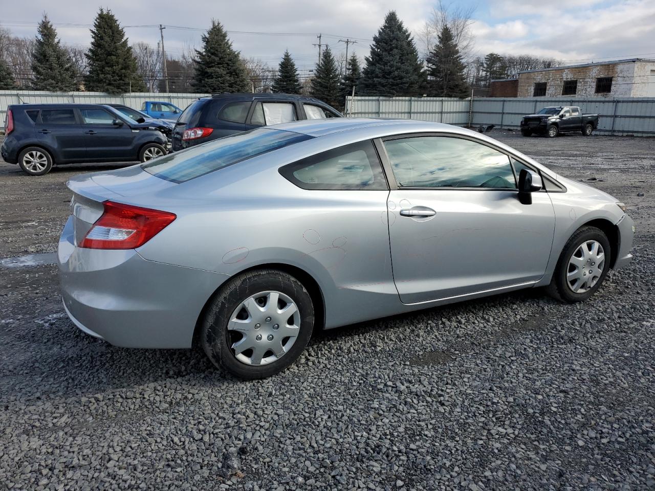Image 3 of 2013 HONDA CIVIC LX 2013 with VIN 2HGFG3B59DH512293