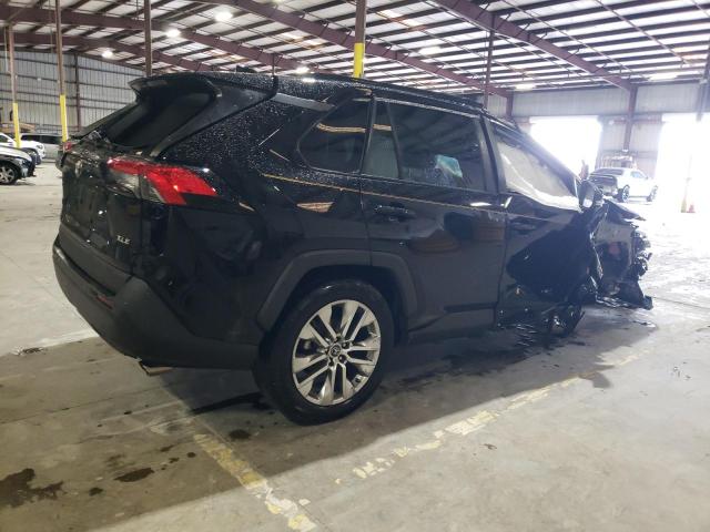 Изображение 3 2021 TOYOTA RAV4 XLE PREMIUM 2021 с VIN 2T3C1RFV8MC092219