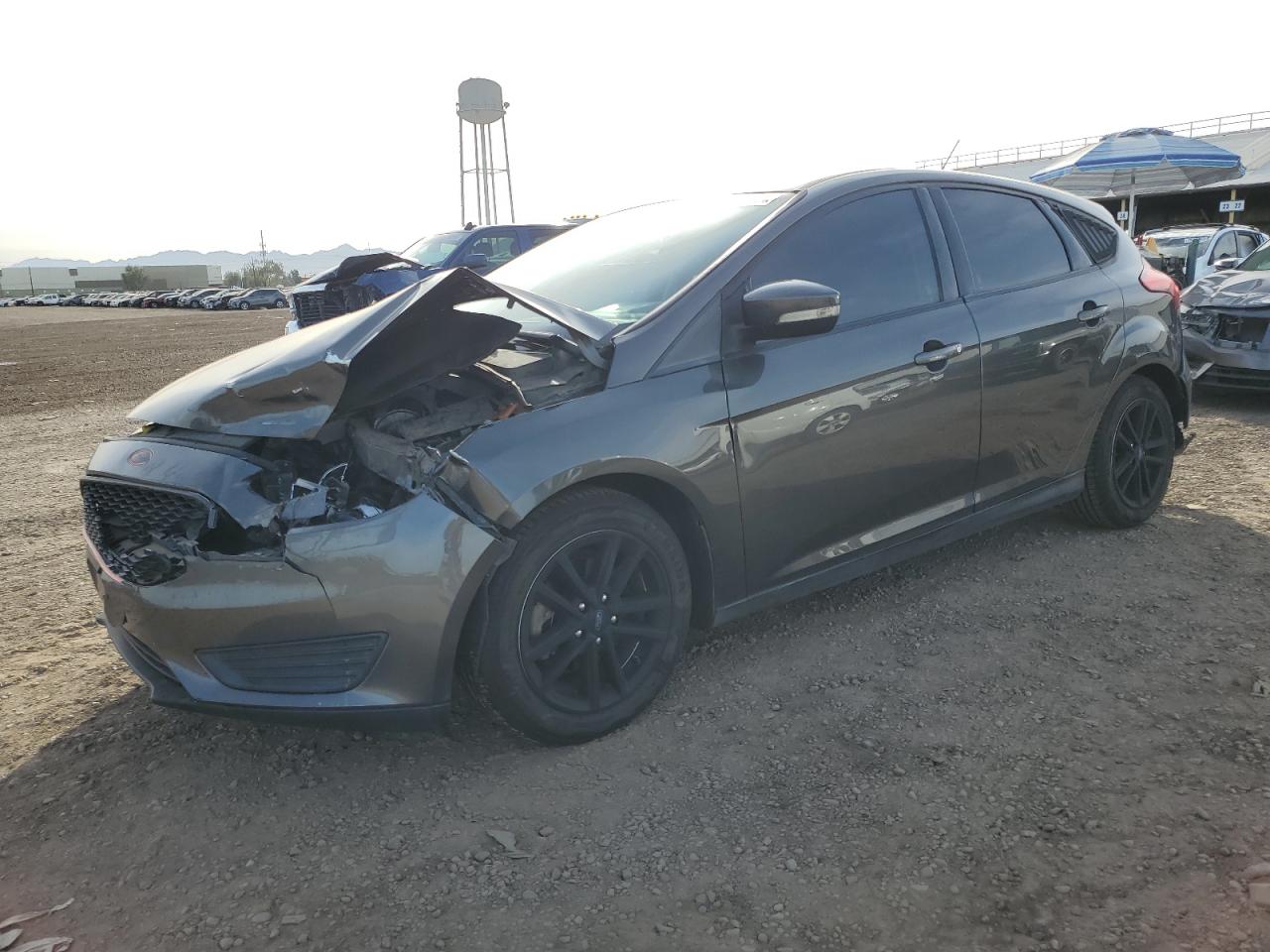 Изображение 1 2016 FORD FOCUS SE 2016 с VIN 1FADP3K22GL364528