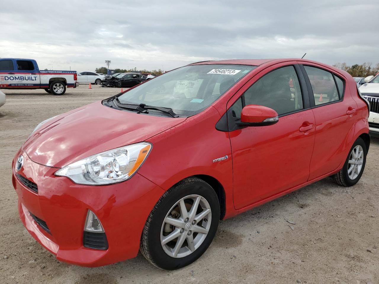Image 1 of 2014 TOYOTA PRIUS C  2014 with VIN JTDKDTB35E1569594
