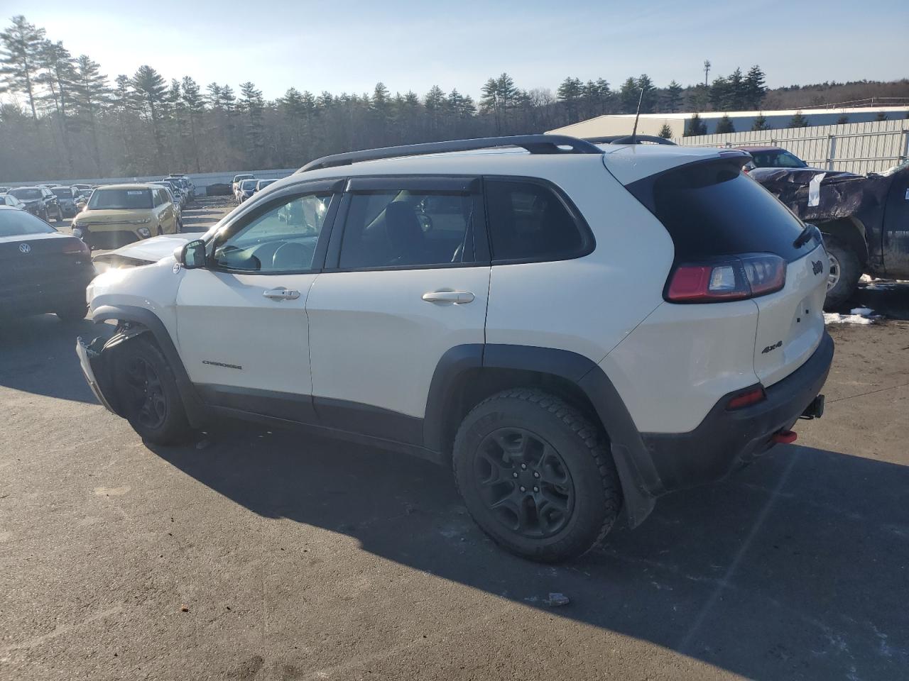 Изображение 2 2019 JEEP CHEROKEE TRAILHAWK 2019 с VIN 1C4PJMBX9KD289453