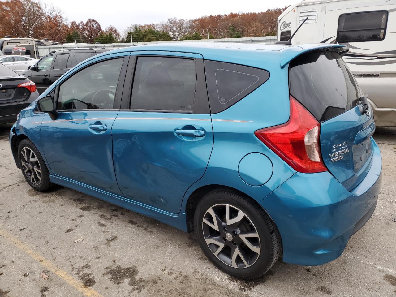 Image 2 of 2015 NISSAN VERSA NOTE S 2015 with VIN 3N1CE2CP6FL388238