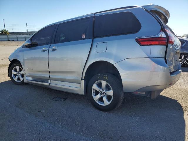 Image 2 of 2020 TOYOTA SIENNA LE 2020 with VIN 5TDKZ3DCXLS056887