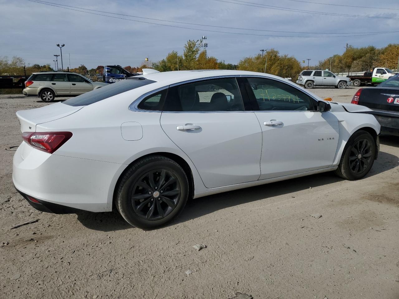 Изображение 3 2021 CHEVROLET MALIBU LT 2021 с VIN 1G1ZD5ST6MF056410