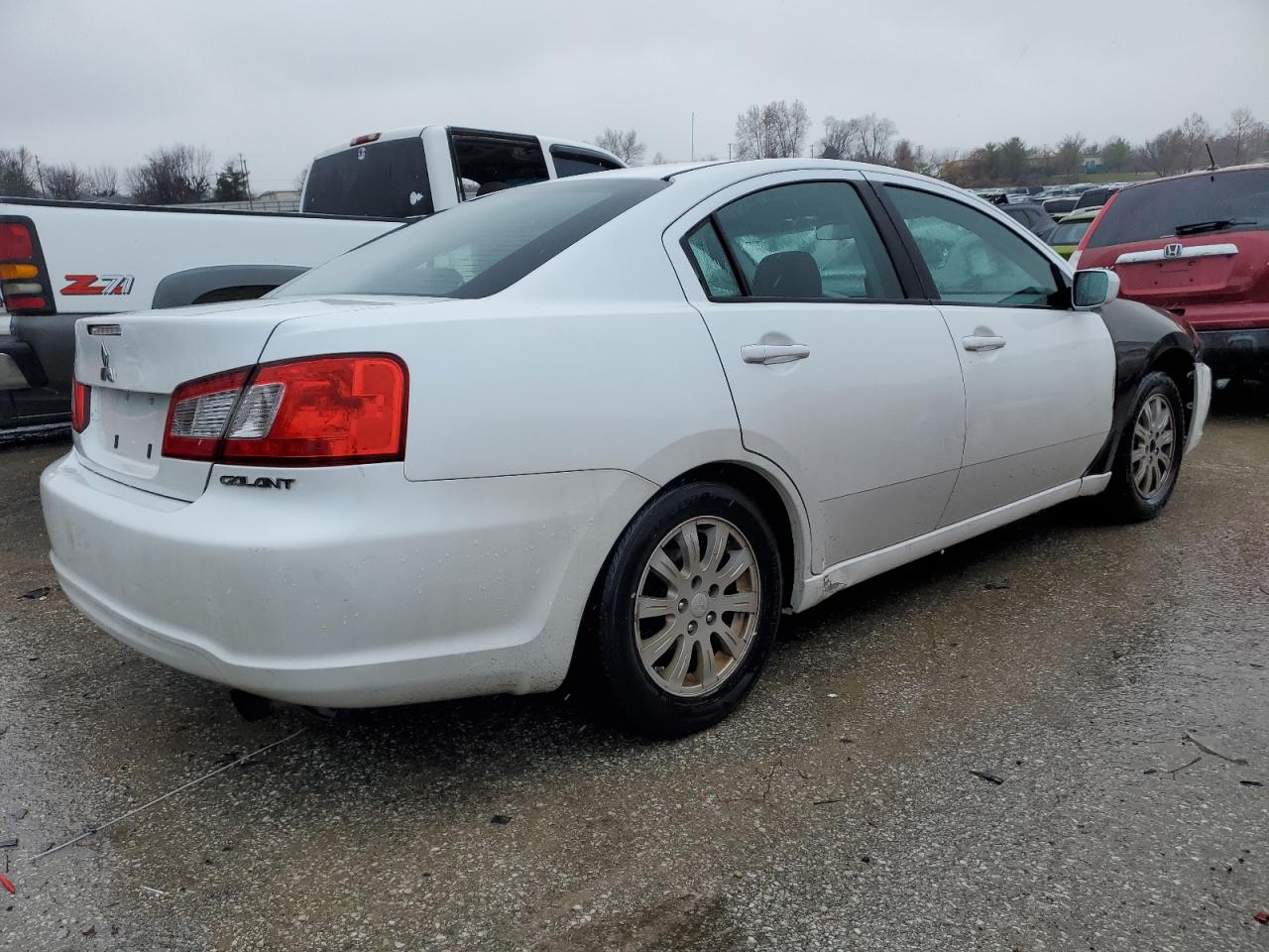 Obraz 3 z 2012 MITSUBISHI GALANT FE 2012 z VIN 4A32B2FFXCE006547