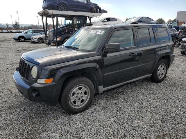 Obraz 1 z 2010 JEEP PATRIOT SPORT 2010 z VIN 1J4NF2GB7AD657986