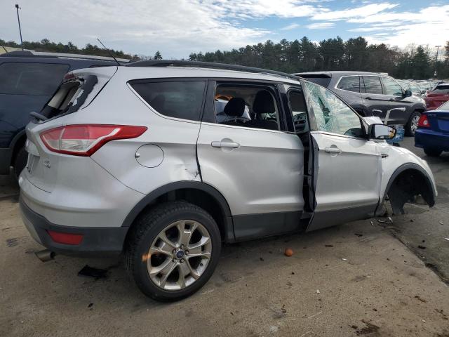 Image 3 of 2016 FORD ESCAPE SE 2016 with VIN 1FMCU9GX9GUA24921