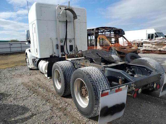 Изображение 3 2016 PETERBILT 579  2016 с VIN 1XPBDP9XXGD335628