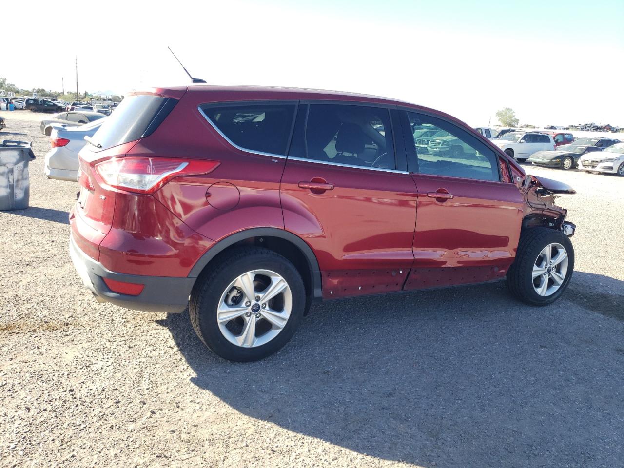 Изображение 3 2016 FORD ESCAPE SE 2016 с VIN 1FMCU0G74GUA29990