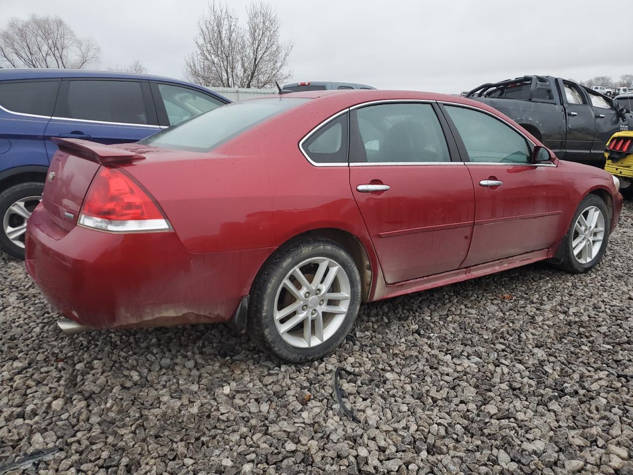 Изображение 3 2012 CHEVROLET IMPALA LTZ 2012 с VIN 2G1WC5E33C1335756