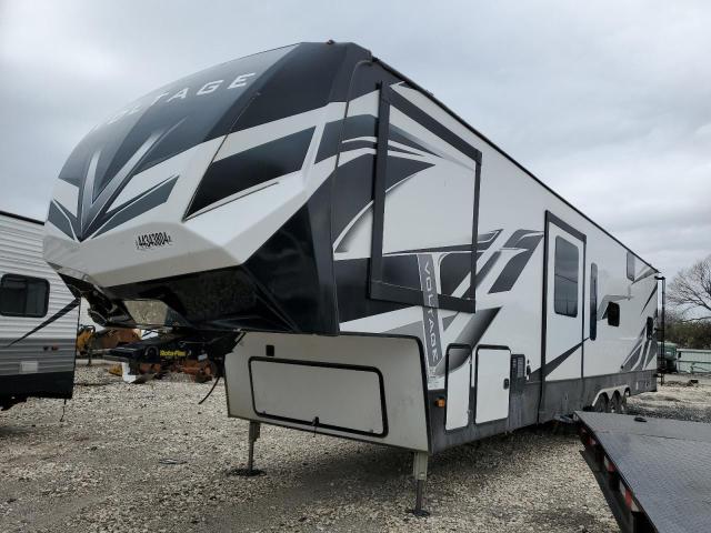 Image 2 of 2021 DUTC VOLTAGE 2021 with VIN 4YDF41934MZ990506