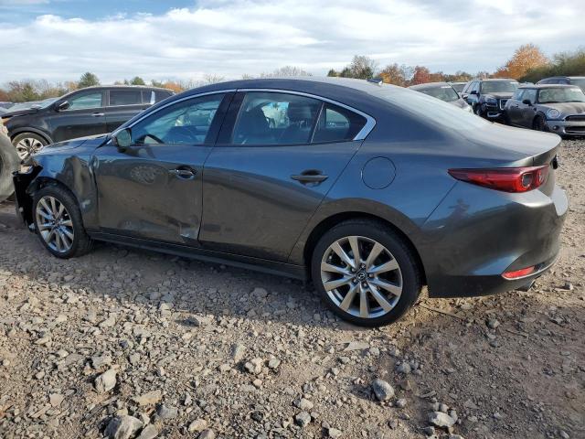 Изображение 2 2022 MAZDA 3 PREMIUM 2022 с VIN 3MZBPADL1NM312425