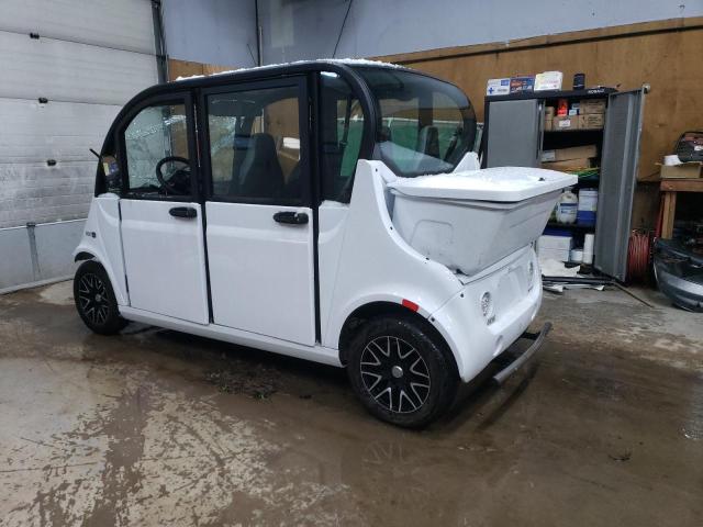 Image 2 of 2021 GLOBAL ELECTRIC MOTORS E4  2021 with VIN 52CG4AGA3M5022987