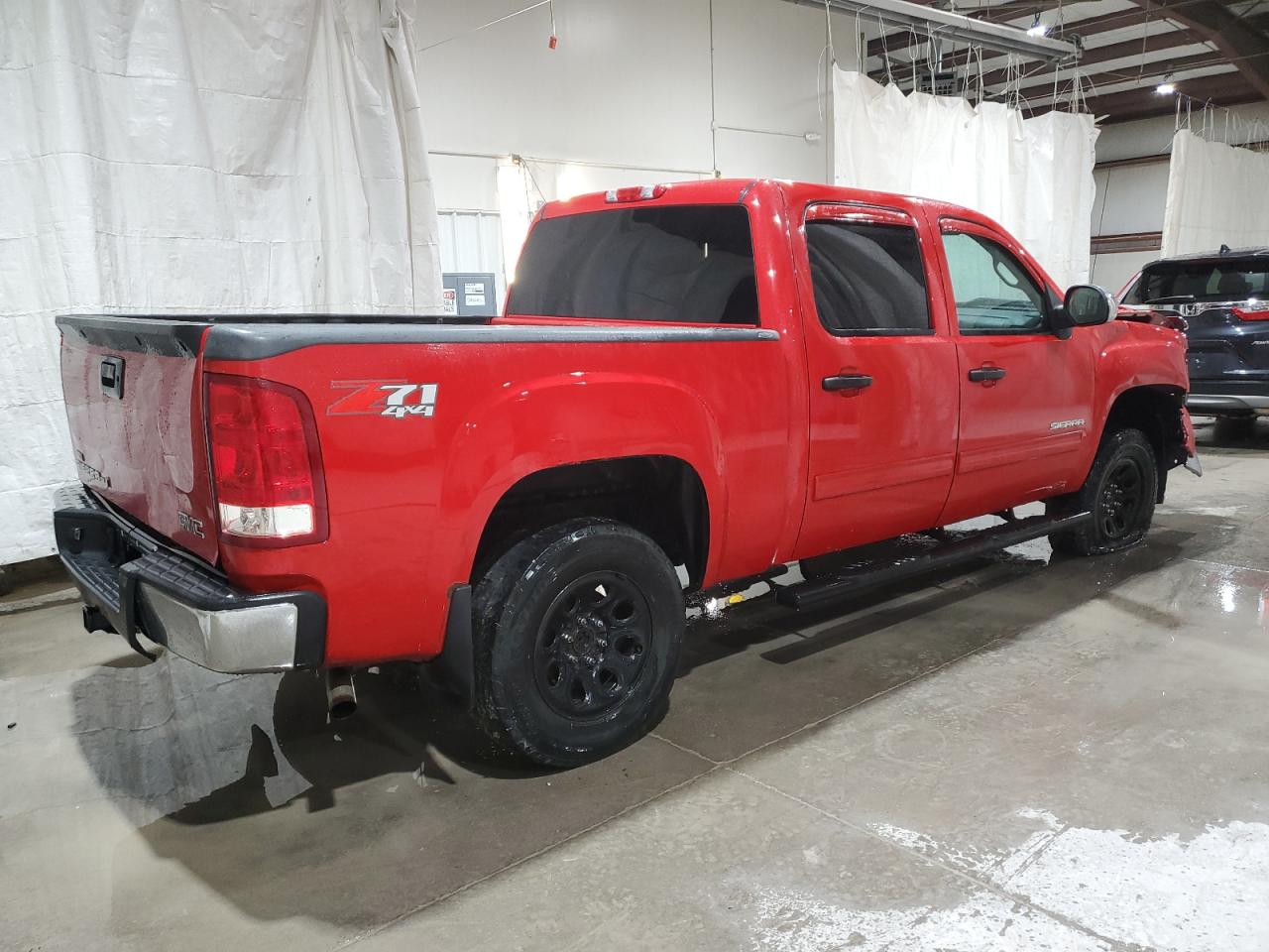 Obraz 3 z 2011 GMC SIERRA K1500 SLE 2011 z VIN 3GTP2VE36BG366875