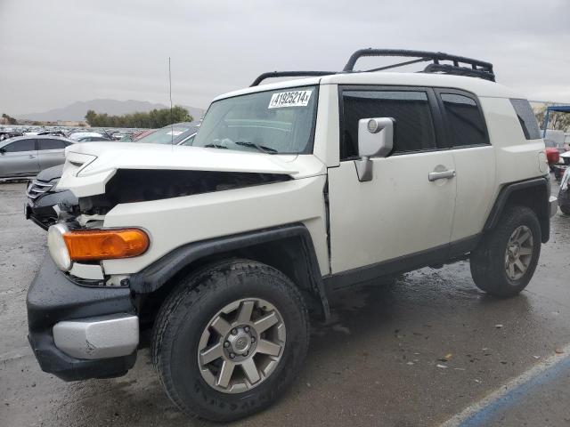 Изображение 1 2014 TOYOTA FJ CRUISER  2014 с VIN JTEBU4BF7EK185144