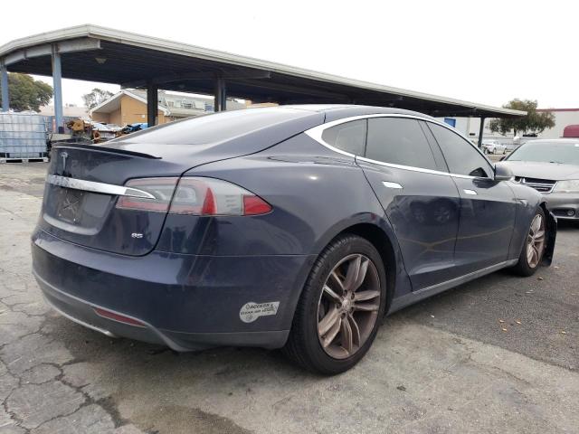 Obraz 3 z 2015 TESLA MODEL S 85 2015 z VIN 5YJSA1H1XFFP75733