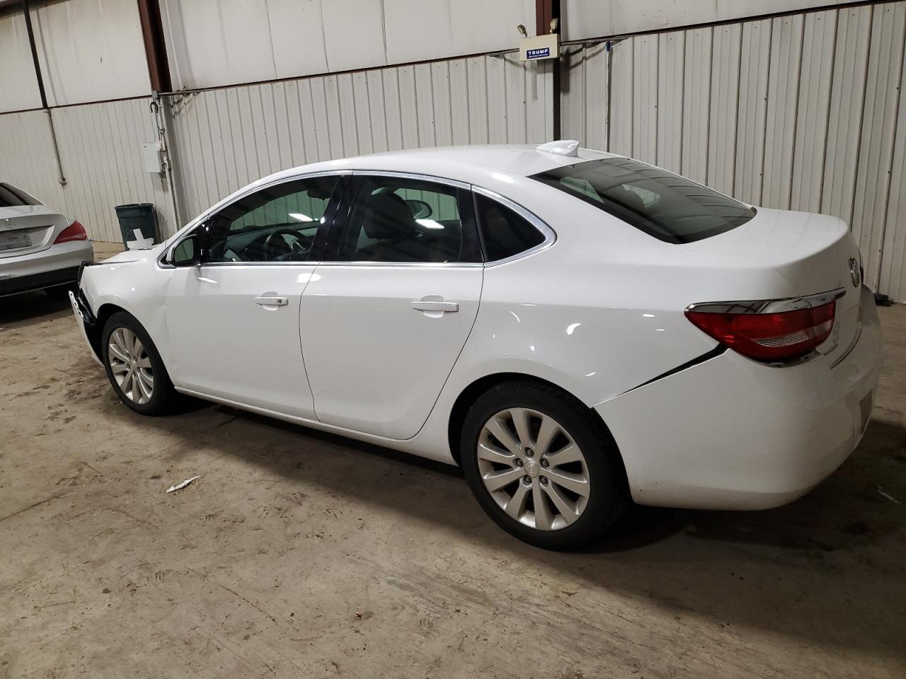 Obraz 2 z 2015 BUICK VERANO  2015 z VIN 1G4PP5SK8F4215063