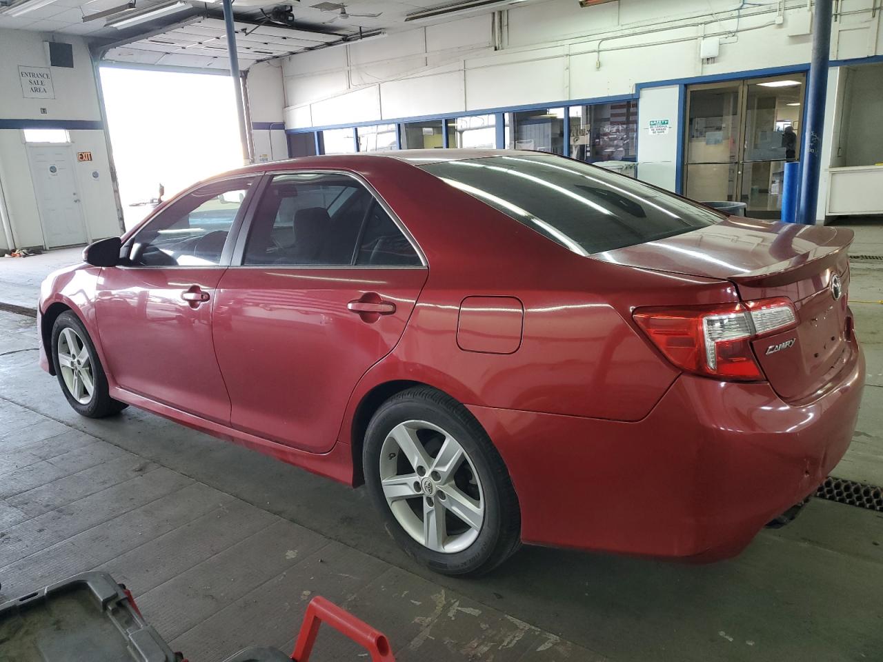 Изображение 2 2013 TOYOTA CAMRY L 2013 с VIN 4T1BF1FK5DU703528