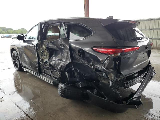 Изображение 2 2022 TOYOTA HIGHLANDER XLE 2022 с VIN 5TDGZRAH4NS126105