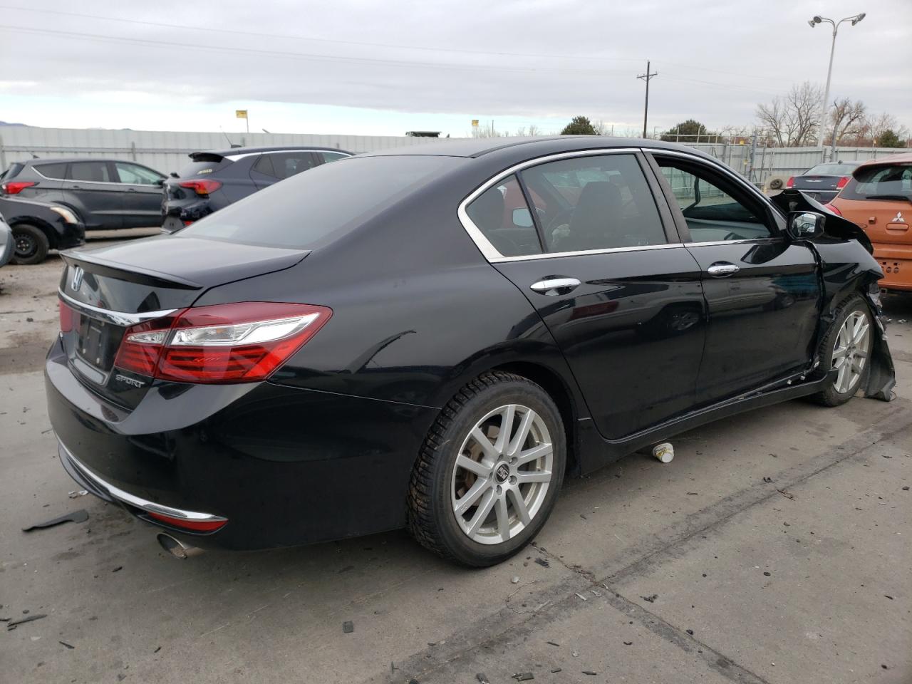 Изображение 3 2016 HONDA ACCORD SPORT 2016 с VIN 1HGCR2F53GA166424