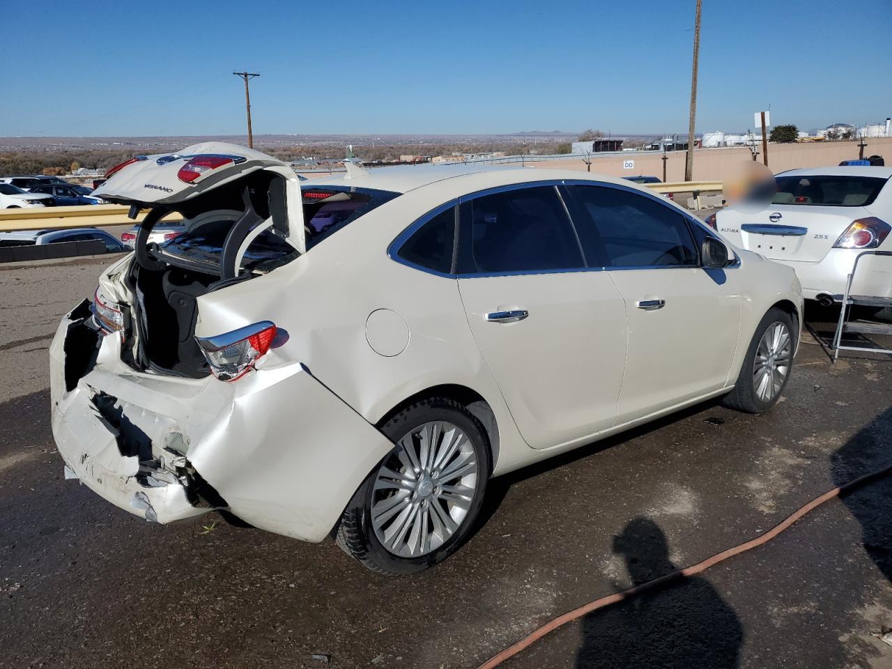 Image 3 of 2014 BUICK VERANO  2014 with VIN 1G4PP5SK9E4165059