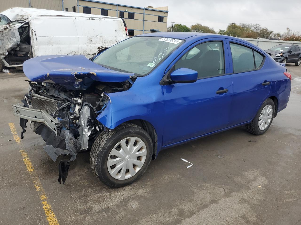 Изображение 1 2017 NISSAN VERSA S 2017 с VIN 3N1CN7AP5HL807389
