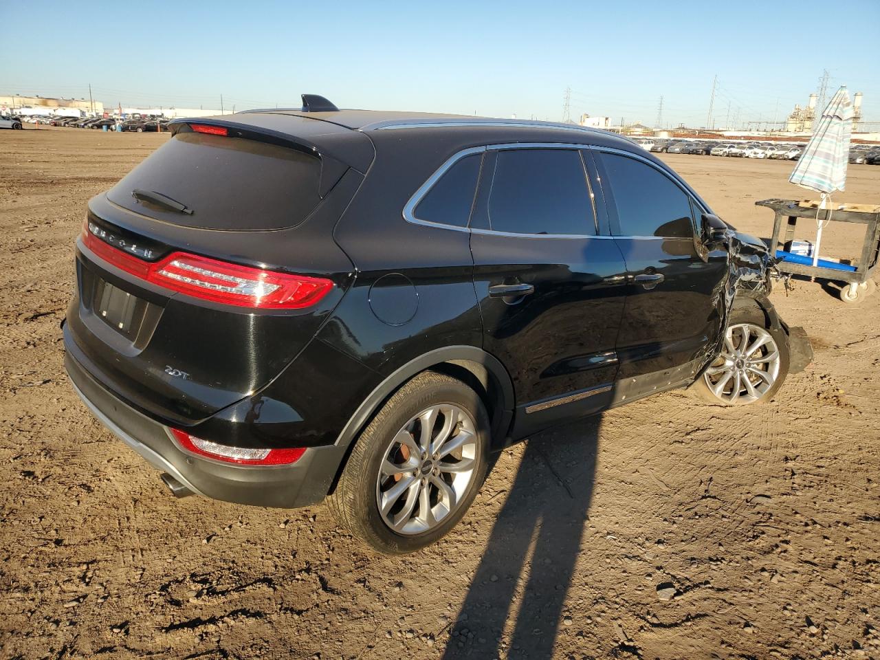Obraz 3 z 2018 LINCOLN MKC SELECT 2018 z VIN 5LMCJ2C95JUL32759
