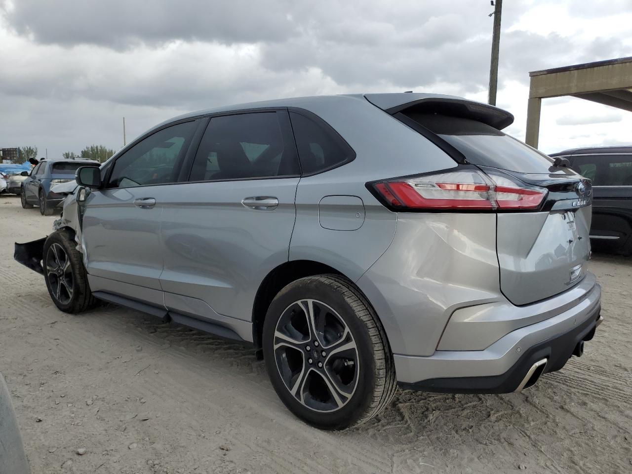 Obraz 2 z 2023 FORD EDGE ST 2023 z VIN 2FMPK4AP8PBA50077