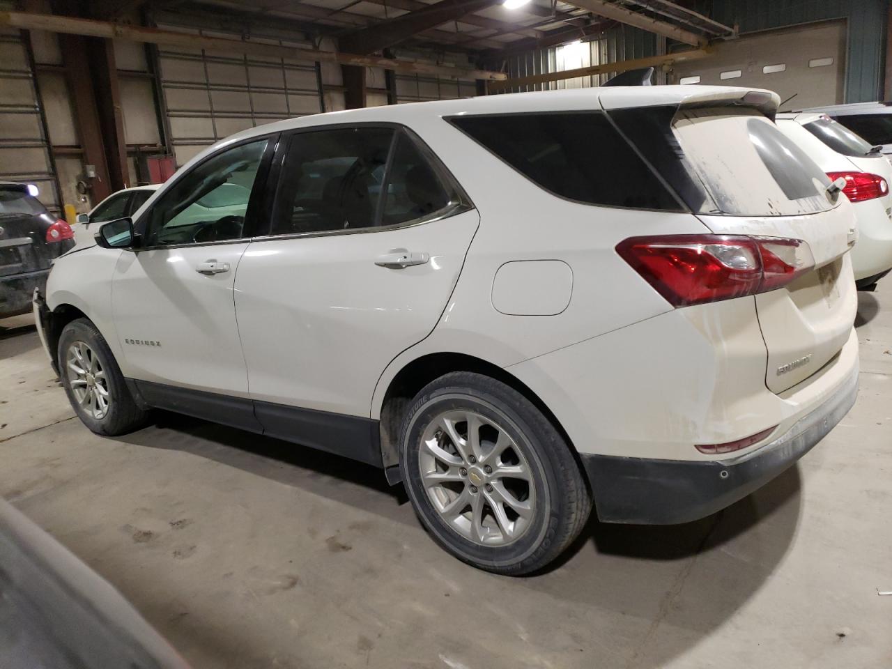 Image 2 of 2018 CHEVROLET EQUINOX LT 2018 with VIN 2GNAXSEV0J6269955