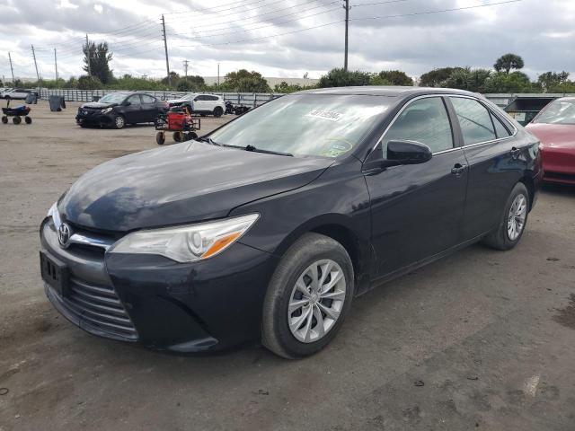 Image 1 of 2017 TOYOTA CAMRY LE 2017 with VIN 4T1BF1FKXHU788257