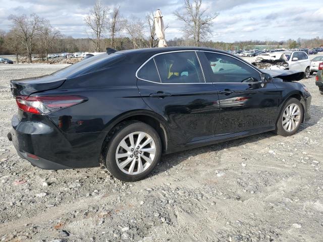 Obraz 3 z 2022 TOYOTA CAMRY LE 2022 z VIN 4T1C11AK7NU057212