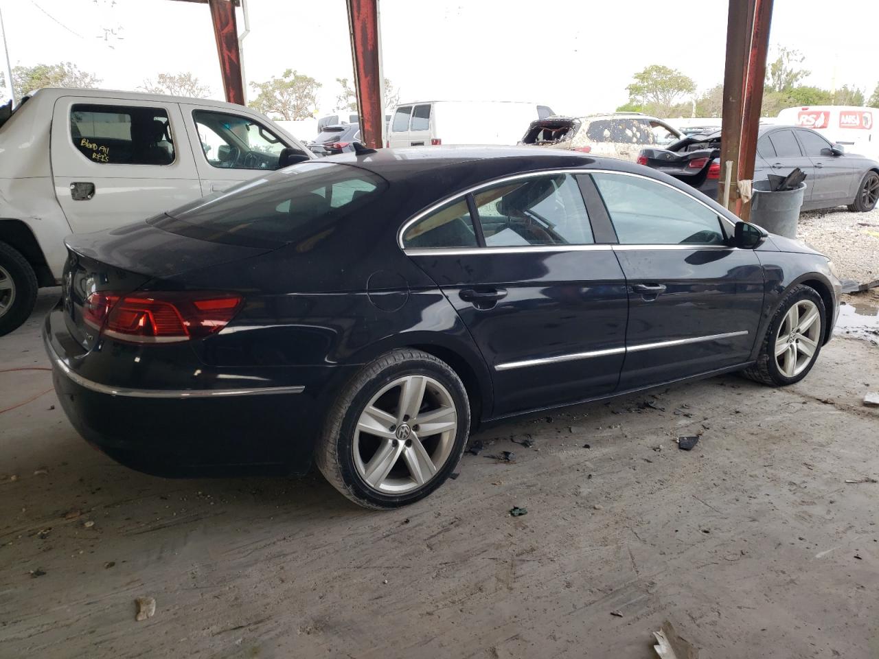 Image 3 of 2013 VOLKSWAGEN CC SPORT 2013 with VIN WVWBP7AN1DE521566