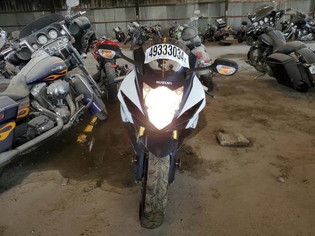 Image 2 of 2024 SUZUKI GSX-R750  2024 with VIN JS1GR7MA5R7101338